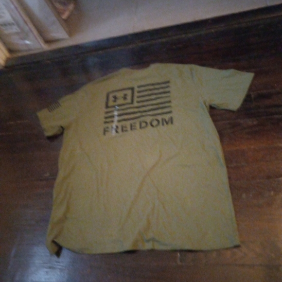 BRAND NEW WITH TAGS UNDER ARMOUR FREEDOM Mens TSHIRT 2XL NWT Color Green... - Picture 12 of 12